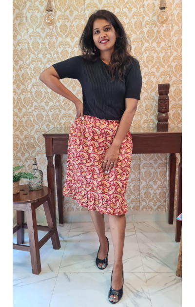 Red floral print  skirt