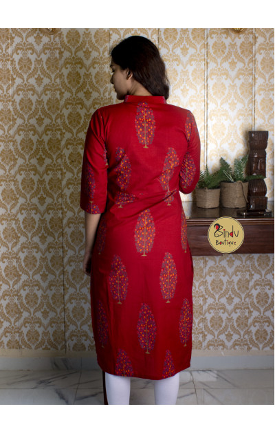 Maroon Kurtis with mughal motifs and pintask on the yoke portion