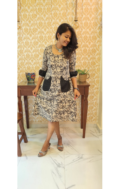 Kalamkari dress with Black Hakoba Patched Pockets.