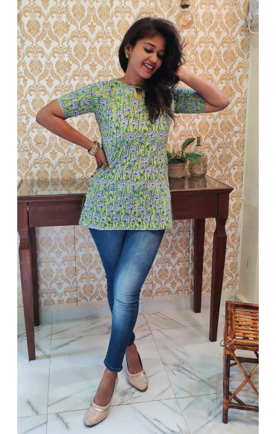 Lotus-printed pastel Green tunic